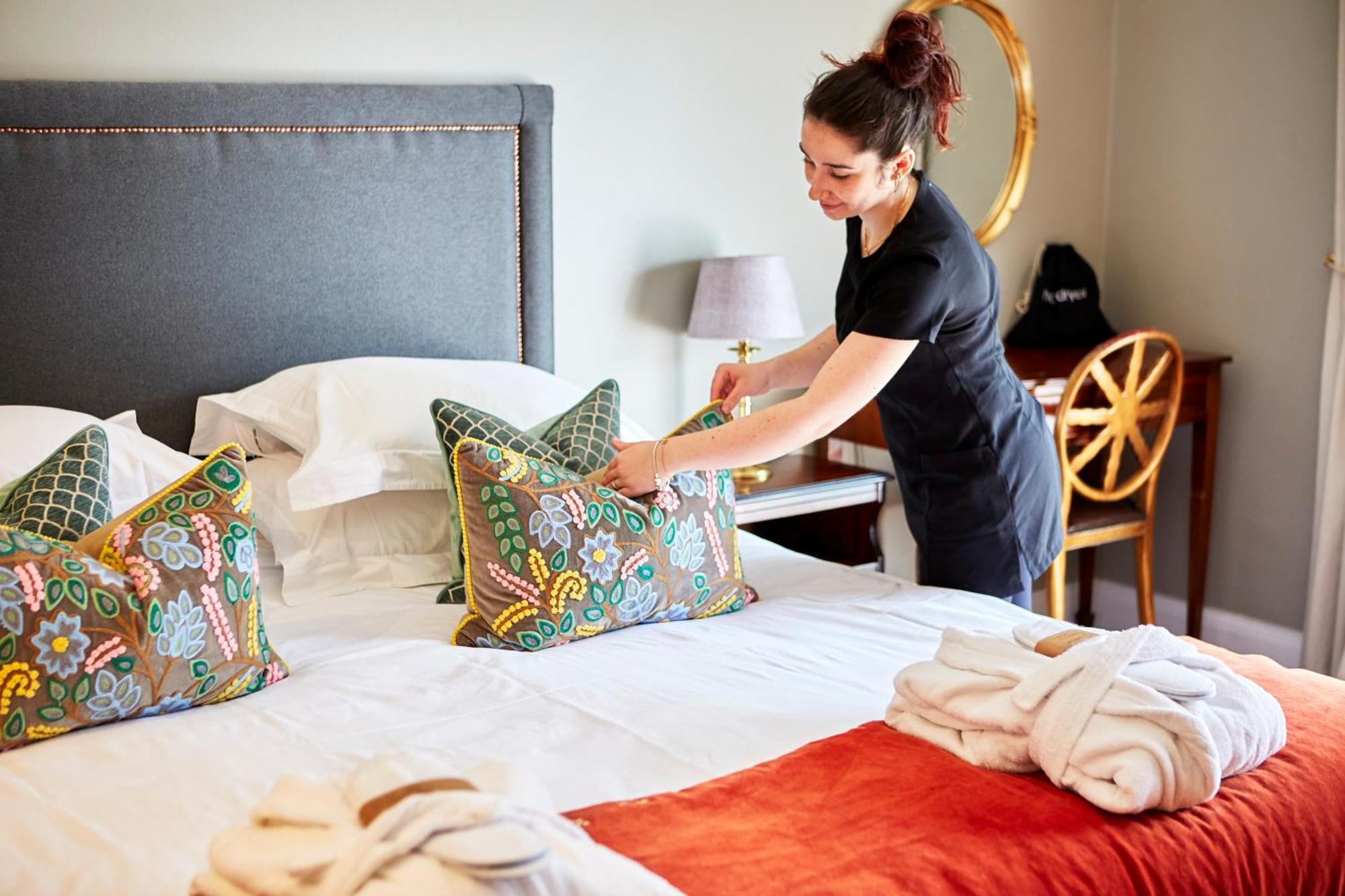9 Hertford Street - 4 Stars Visitengland Apartment *